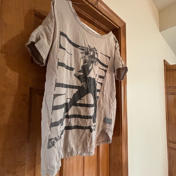 Tan Graphic T-Shirt with Black Design punk Y2K - Picture 6 of 16